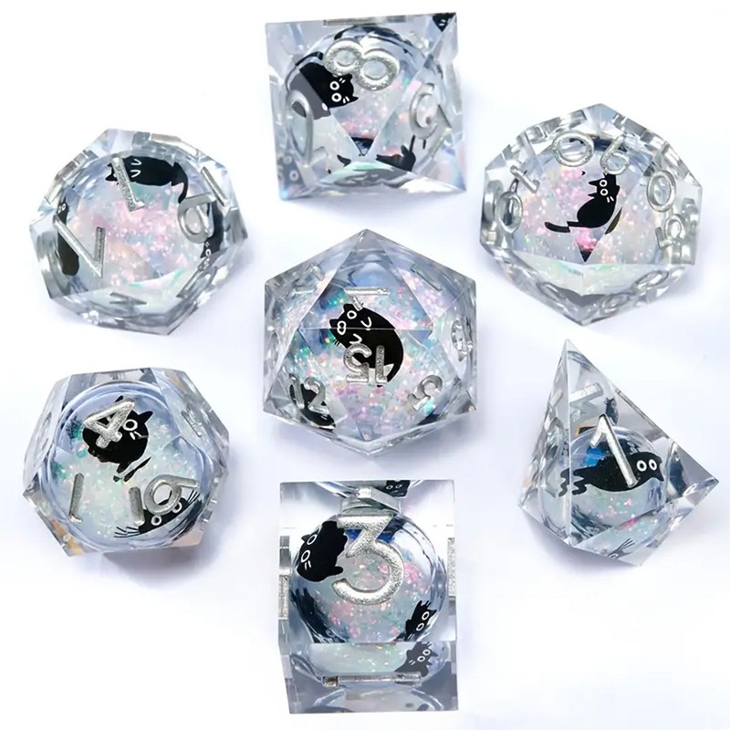 Princess Bea – Liquid Core Dice Set