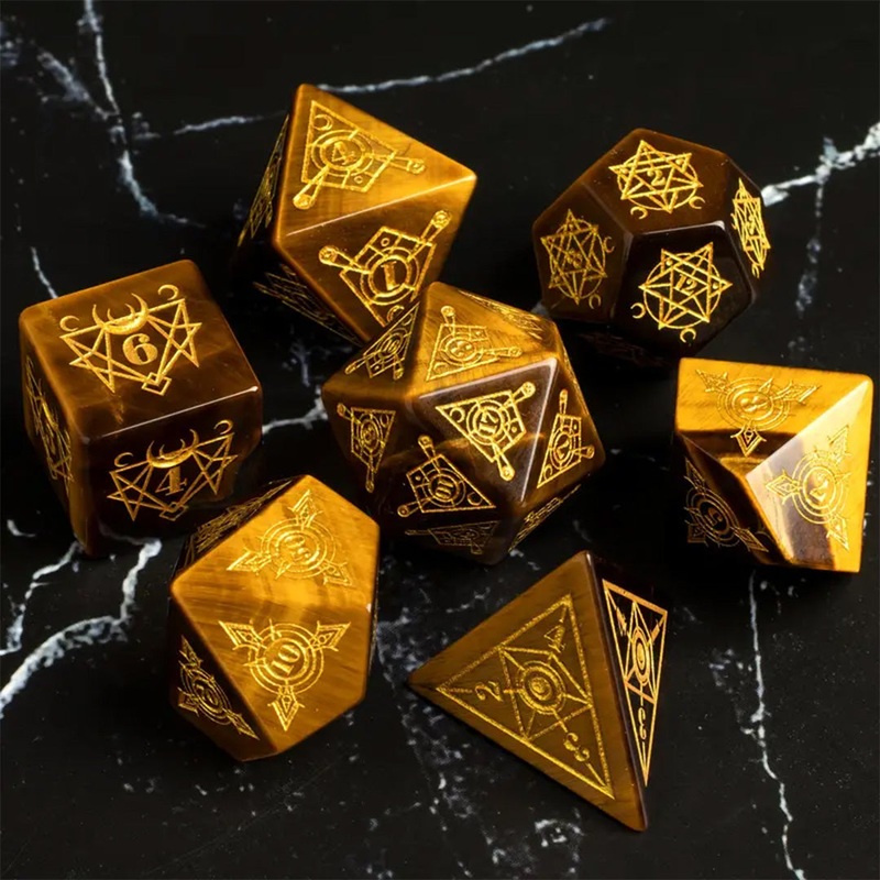 Shieldmage – Tigers Eye Gemstone Dice Set & Dice Case