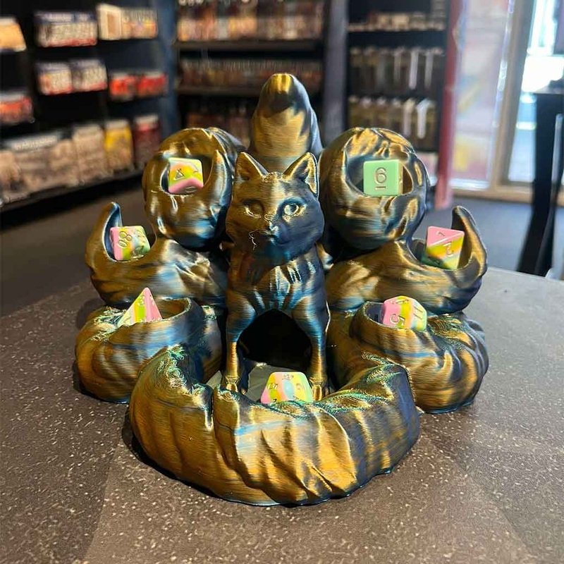 3D Printed Dice Tower – Fox 7 Tails (Blue/Green/Copper)